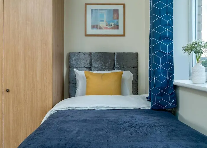 Cozy 2 Bed Room Flat Walking Distance From Excel